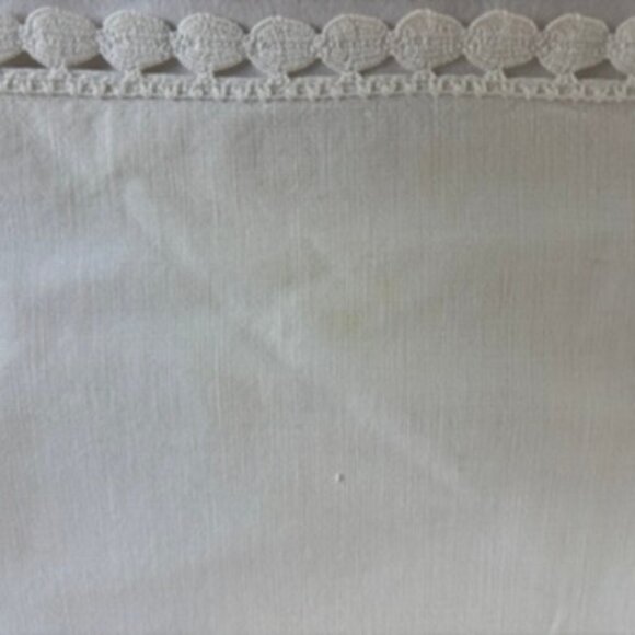 Vintage hand-embroidered table linen/runner Mexican-themed folk art design - Picture 7 of 8